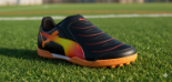 صورة شوز  أطفال اسود في اورانج (Puma)