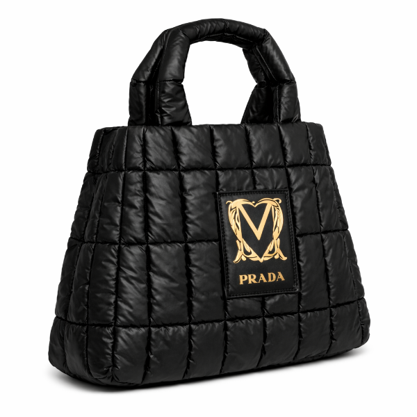 صورة شنطه يد نسائي LOVE MOSCHINO اللون اسود