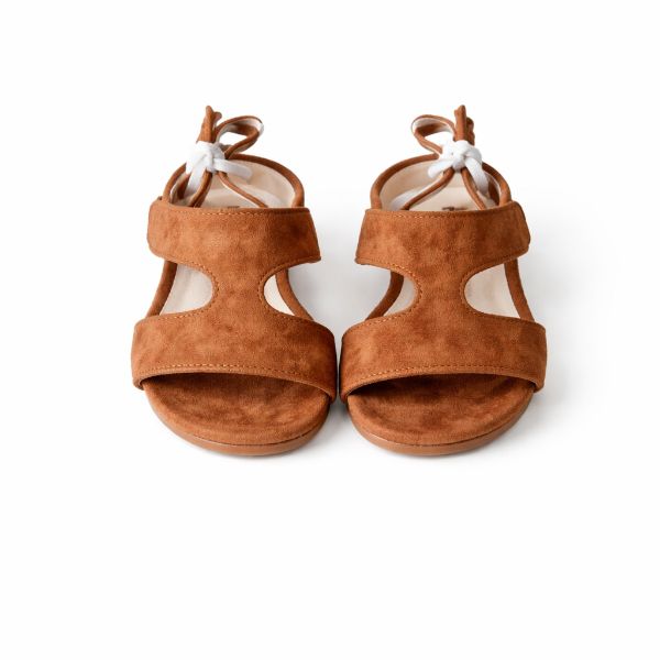 صورة (Mgtn ) صندل، عصري، مريح، كاجوال، وأنيق