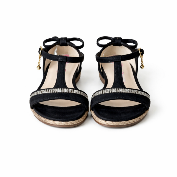 صورة (Mgtn) صندل أسود، كلاسيكي، مريح، عملي، وبسيط