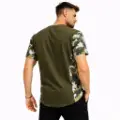 صورة تيشيرت زيتي بأكمام مموهة عصرية (IN SIDE)