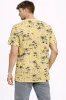 صورة تيشيرت رجالي أصفر بطبعة نخيل (inside)