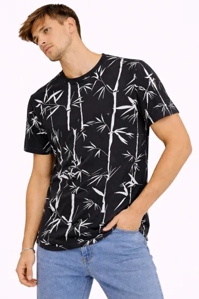 صورة تيشيرت رجالي أسود بطبعة بامبو (INSIDE)