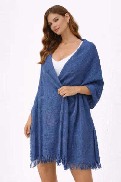 صورة شال أزرق أنيق ناعم (in side)