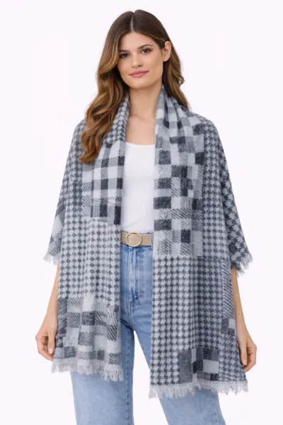 صورة شال رمادي منقوش (in side)