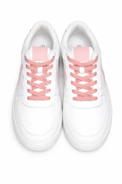 صورة حذاء كاجوال أبيض نسائي (INSIDE)