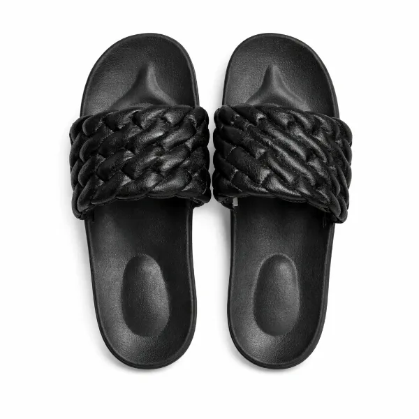 صورة حذاء نسائي أسود بحزام مضفر (INSIDE)