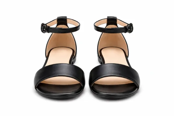 صورة صندل نسائي أسود بحزام كاحل (INSIDE)